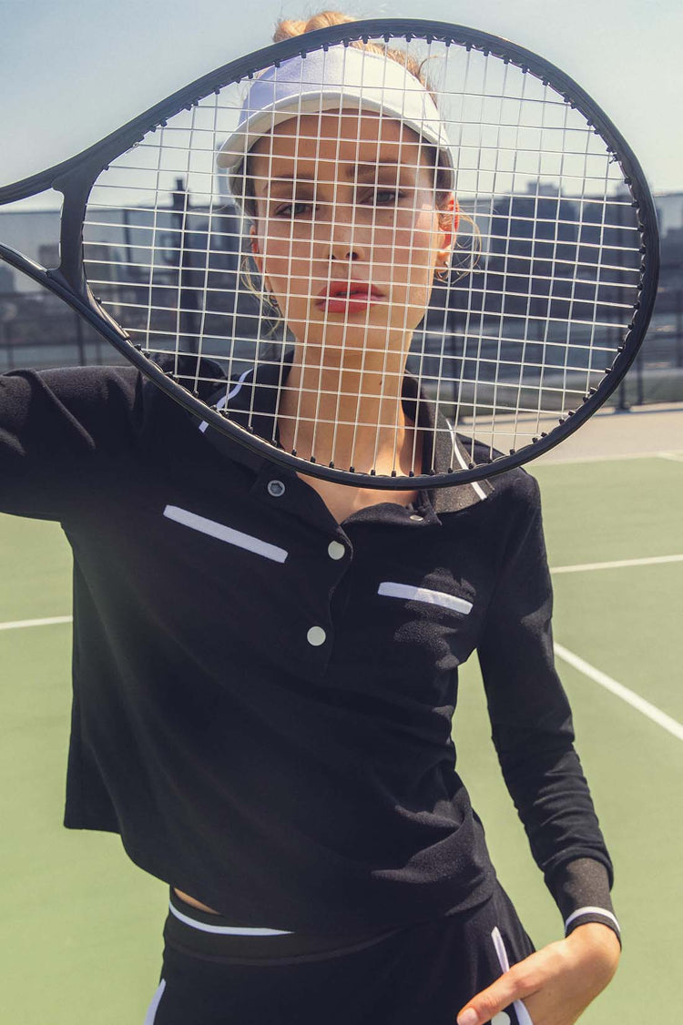 LOOSE FITTING LONG SLEEVE PERFORMANCE CROPPED TOP UPF 30+