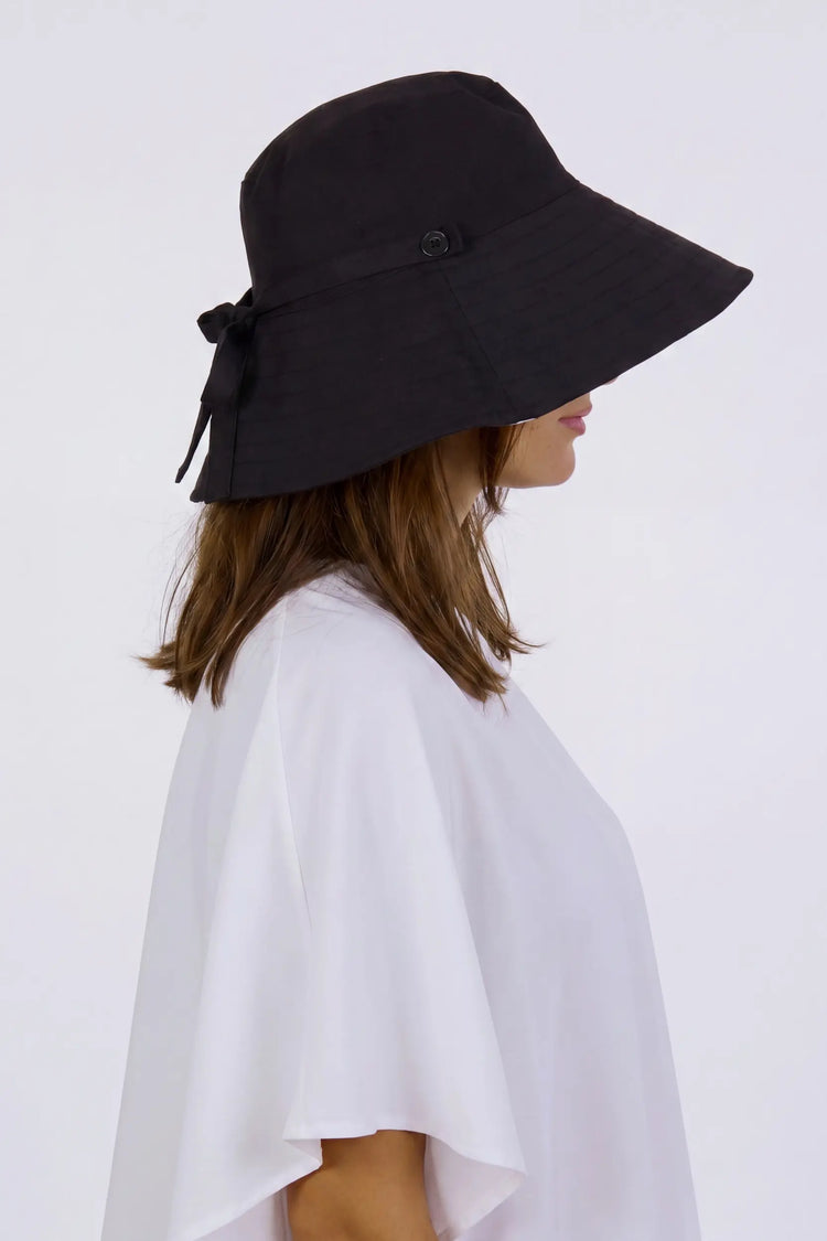 Black Reversible UPF 50+ Packable Polkadot Sun Hat
