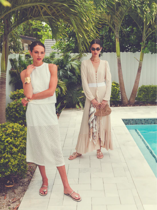 SHOP BEACH TO BUBBLES